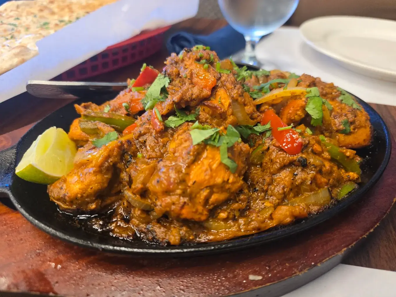 Sizzling chicken tandoori at Bombay Kitchen of Saratoga
